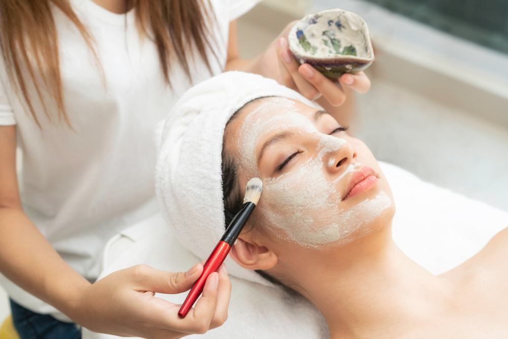 facial hair waxing and facial spa Singapore